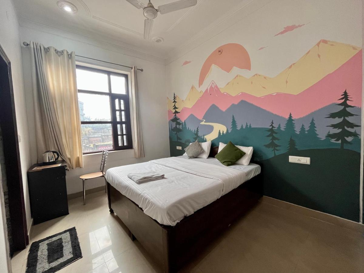 Joey'S Homestay Rishīkesh Eksteriør bilde