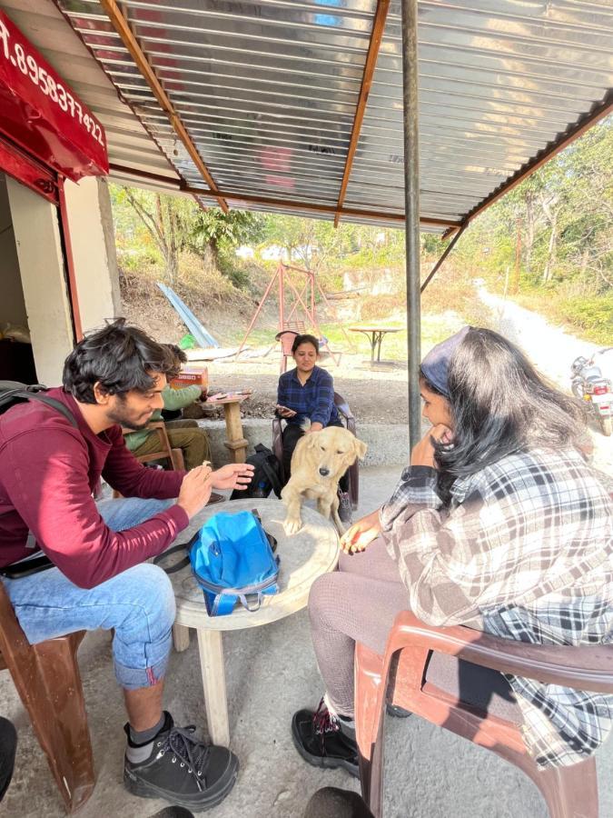 Joey'S Homestay Rishīkesh Eksteriør bilde